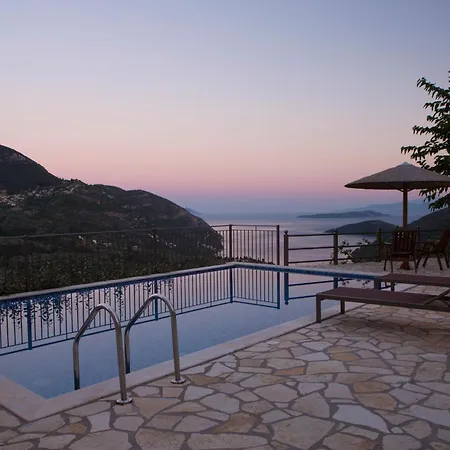 Villa αthina